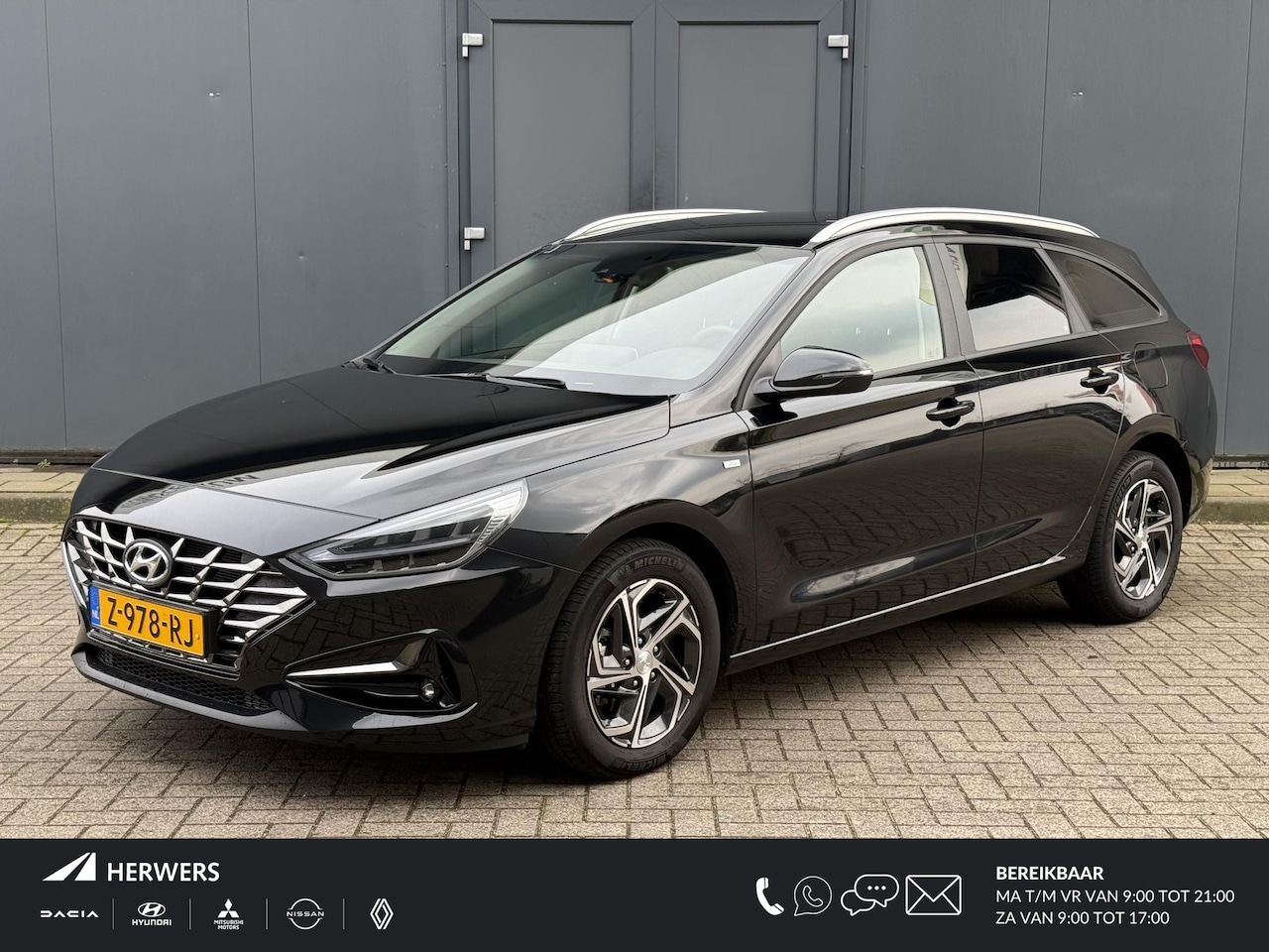 Hyundai i30 Wagon - 1.0 T-GDi MHEV Comfort Smart 120 PK / Fabrieksgarantie tot 6 -2029 / Privacy glas / Naviga - AutoWereld.nl
