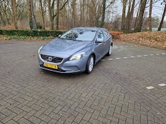 Volvo V40 - 2.0 T5 Momentum