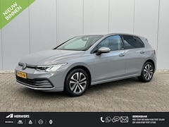 Volkswagen Golf - 1.0 TSI Life Business / Climate Control / Navigatie / Cruise Control / Stoel & Stuurwiel v