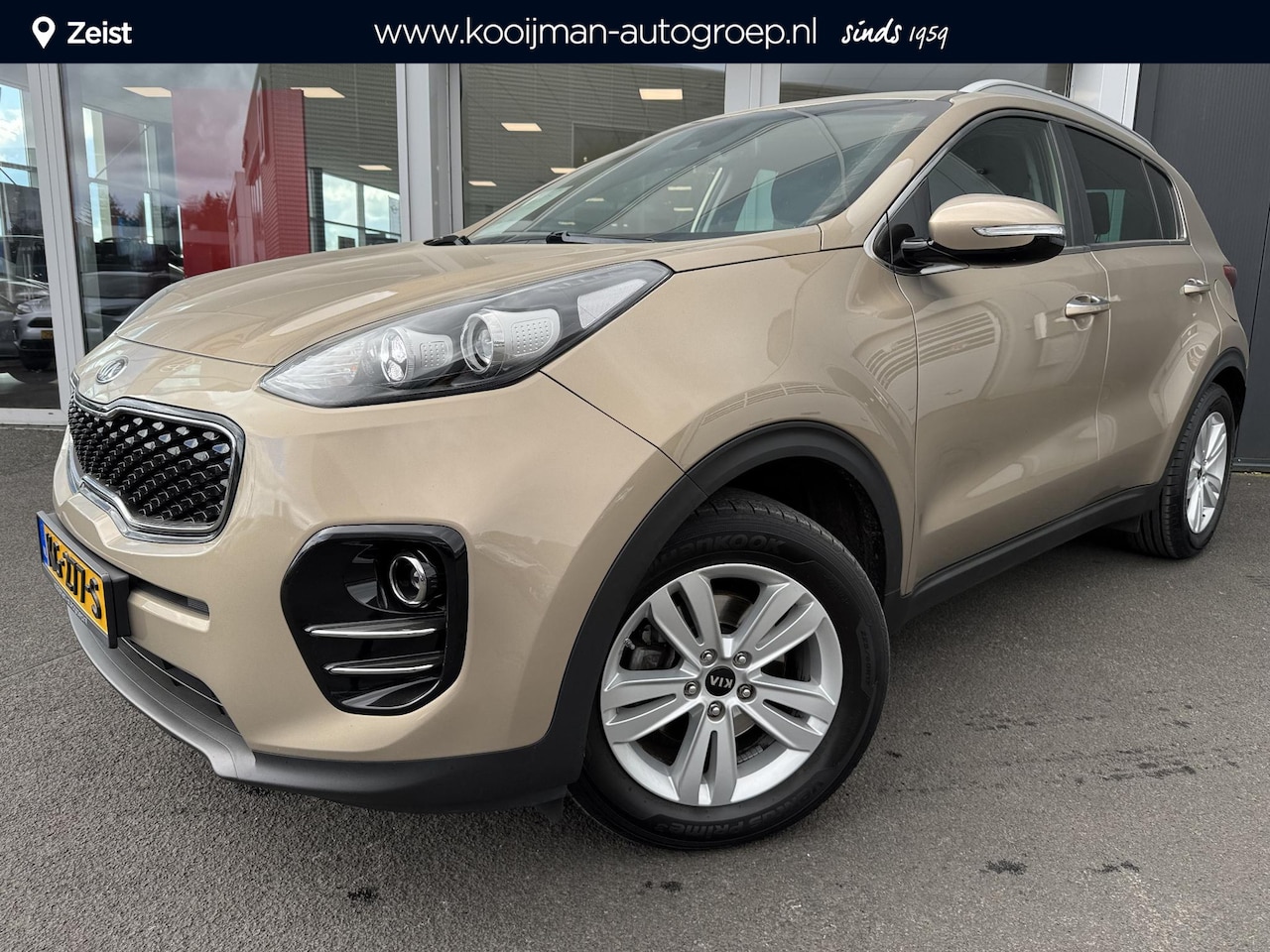 Kia Sportage - 1.6 GDI First Edition Trekhaak | Navigatie | Achteruitrijcamera | Cruise control | Climate - AutoWereld.nl
