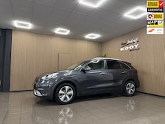 Kia Niro - 1.6 GDi Hybrid DynamicPlusLine * 1e Eig / Carplay / Trekhaak / Leder / NL Auto