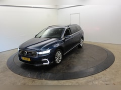 Volkswagen Passat Variant - 1.4 TSI PHEV GTE Business Camera Virtual Discover Pro Navi Virtual