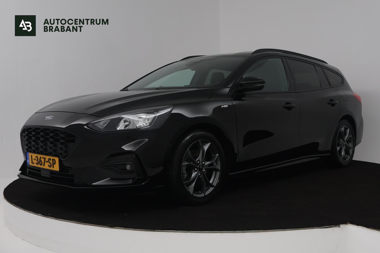 Ford Focus Wagon - 1.0 EcoBoost ST Line Business (CAMERA, CLIMA, STUUR-/STOELVERWARMING, TREKHAAK AFNEEMBAAR, - AutoWereld.nl