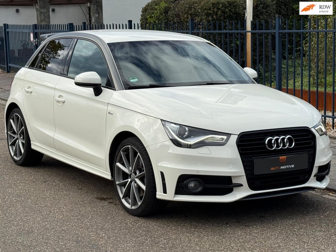 Audi A1 Sportback - 1.4 TFSI Pro Line S 1.4 TFSI Pro Line S - AutoWereld.nl