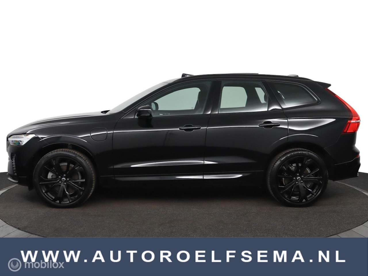 Volvo XC60 - 2.0 T6 Long Range AWD Ultra Dark / Black Edition|Trekh|Bliss|ACC|Pano|360Cam| - AutoWereld.nl