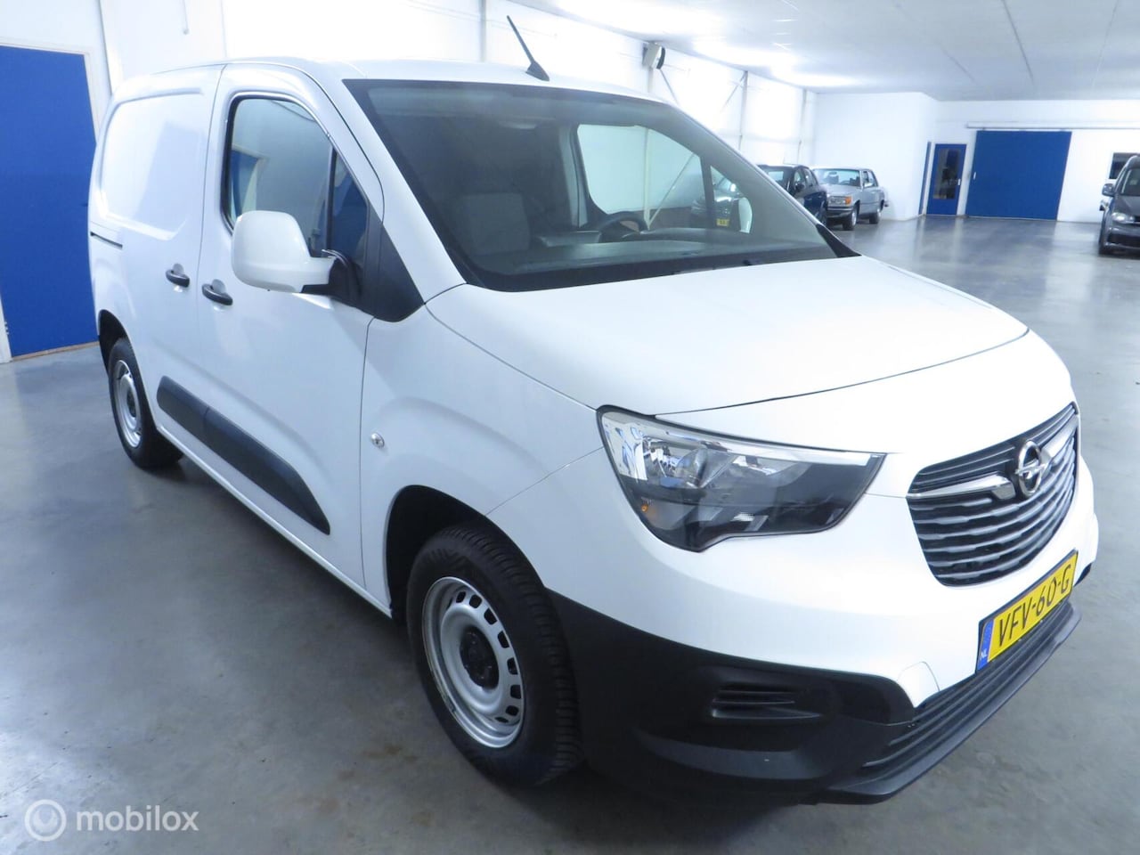 Opel Combo - 1.5D L1H1 Edition 1.5D L1H1 Edition - AutoWereld.nl