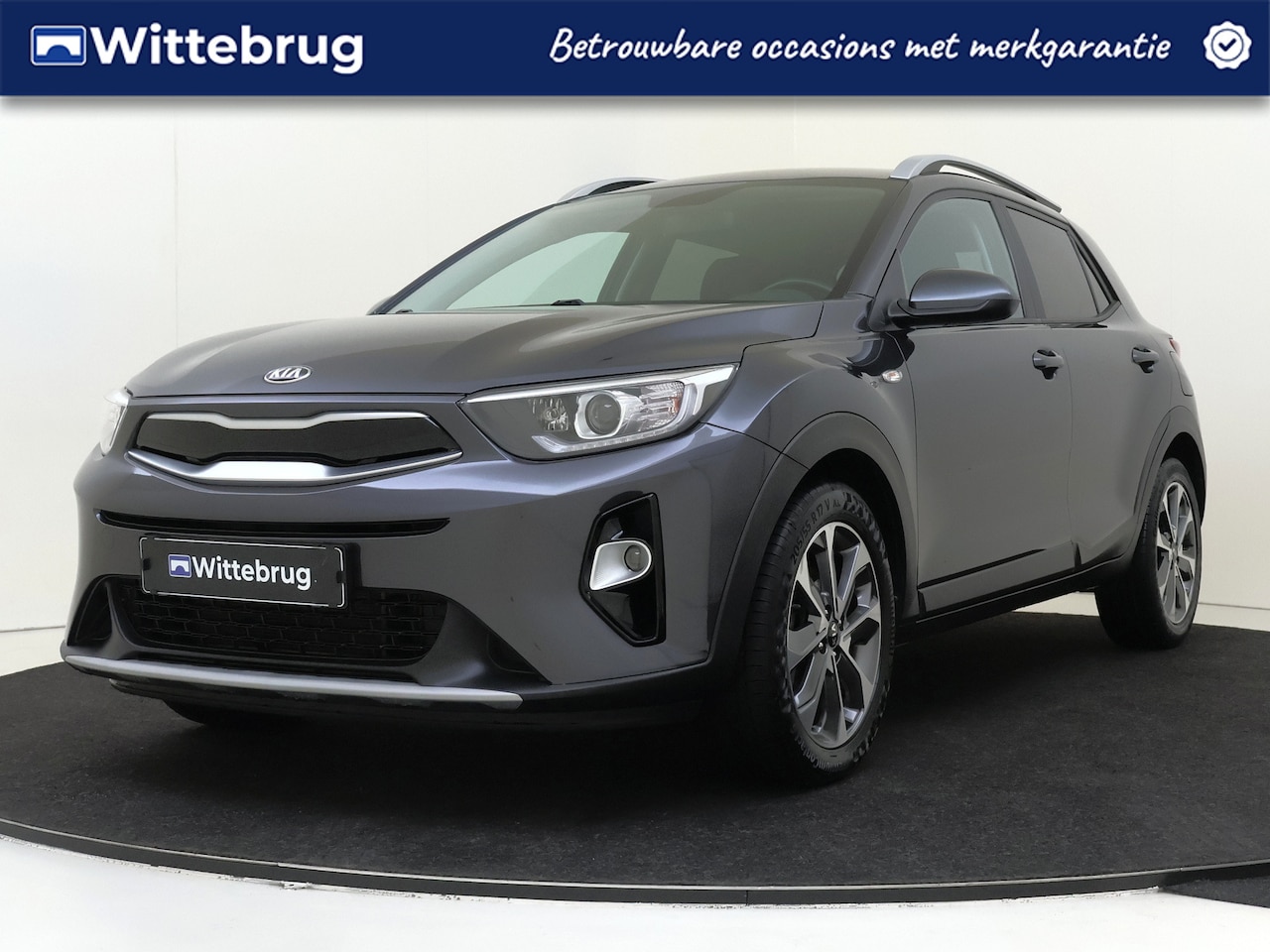 Kia Stonic - 1.0 T-GDi Sports Edition NAVIGATIE | CLIMATE CONTROL | LICHTMETALEN VELGEN | SPORTIEF - AutoWereld.nl