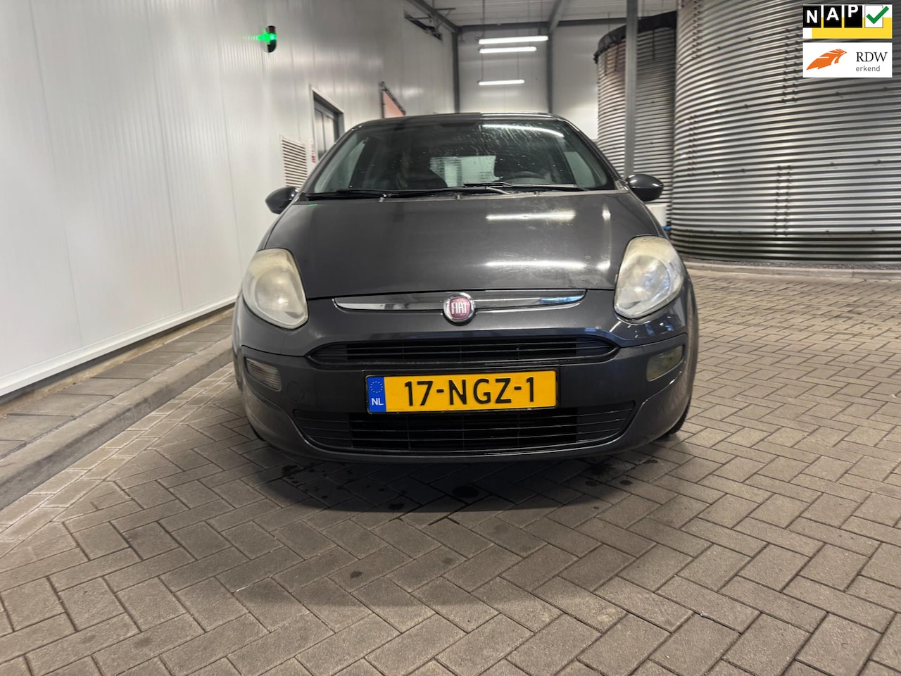 Fiat Punto Evo - 1.3 M-Jet Dynamic 1.3 M-Jet Dynamic - AutoWereld.nl