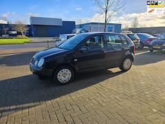 Volkswagen Polo - 1.4-16V Comfortline