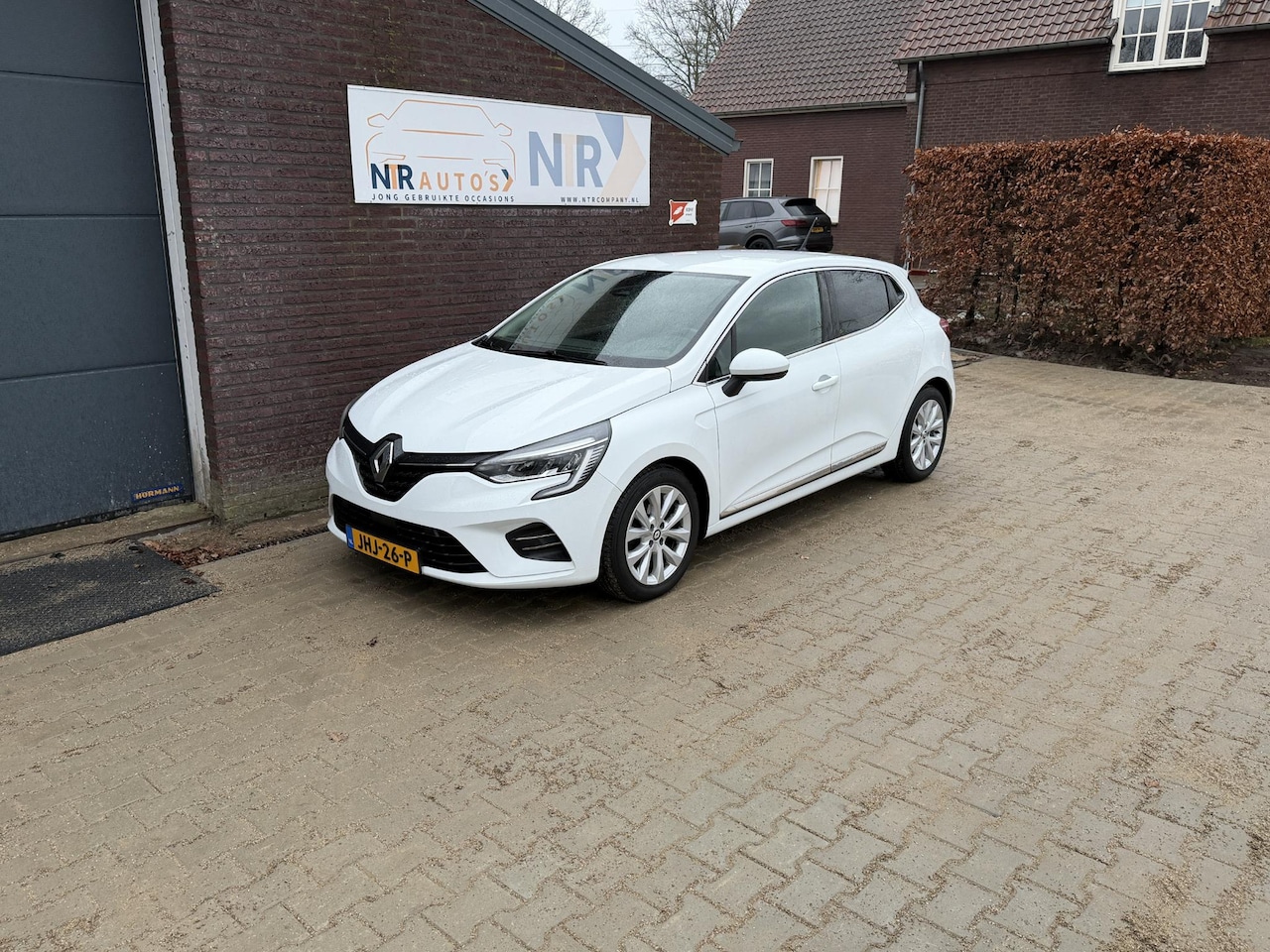 Renault Clio - 1.0 TCe Intens APK tot 06/27, digidash, stoelverwarming - AutoWereld.nl