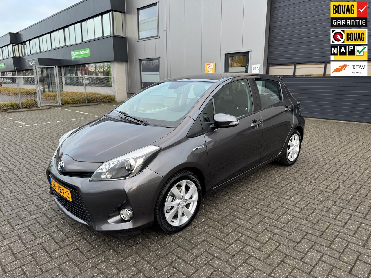 Toyota Yaris - 1.5 Full Hybrid Dynamic 1.5 Full Hybrid Dynamic - AutoWereld.nl