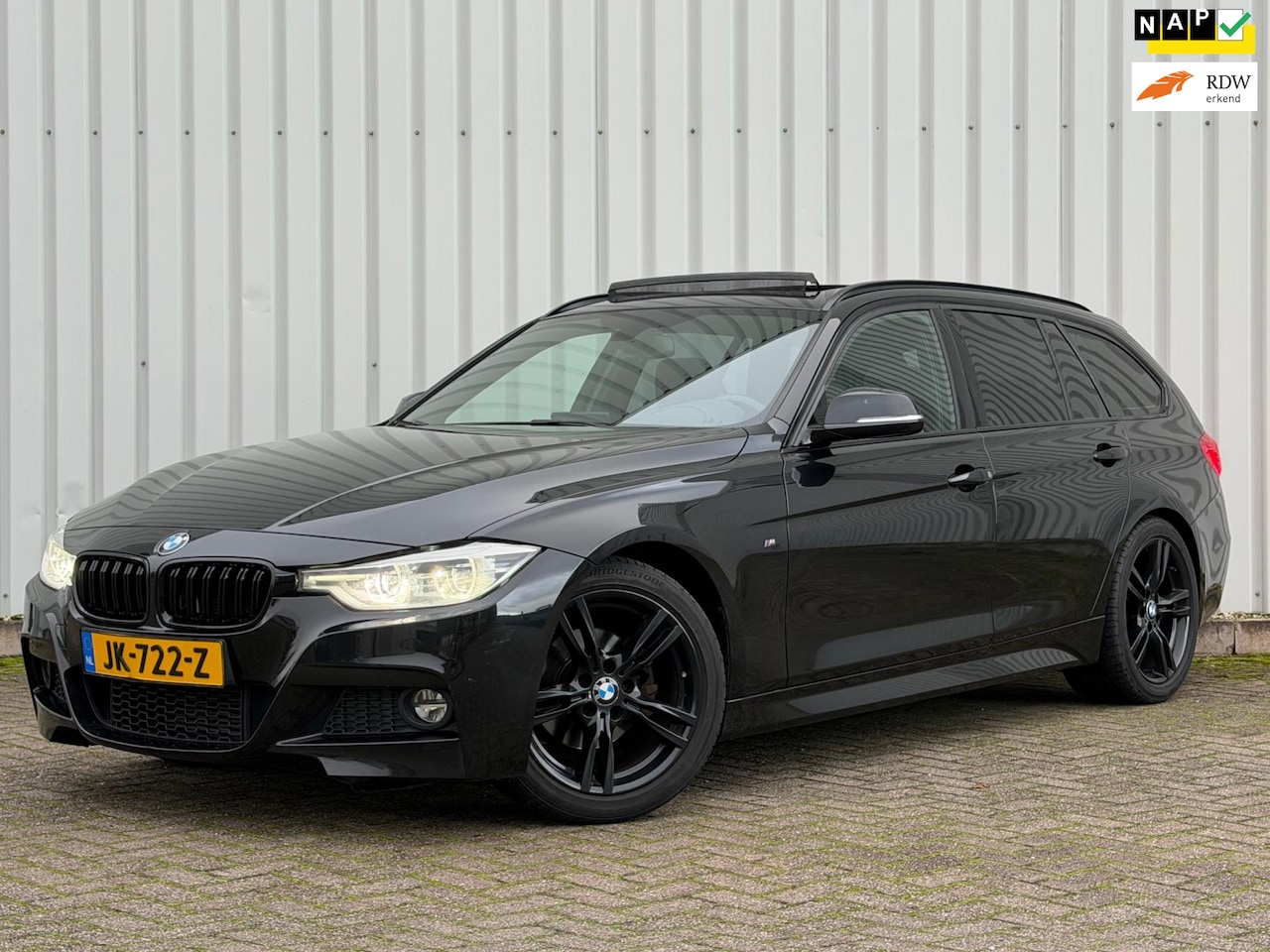 BMW 3-serie Touring - 318i Centennial Executive M-sport|Pano|Stoelverwarming|Led|Elektrische-klep - AutoWereld.nl