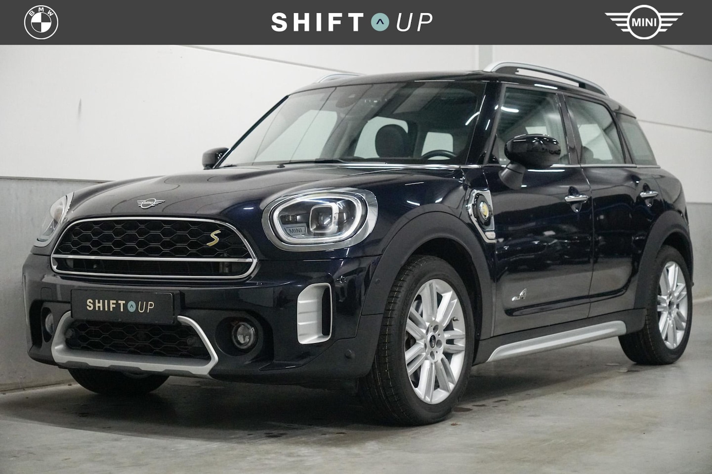 MINI Countryman - Mini 2.0 Cooper S E ALL4 Panoramadak | Head Up | Adapt. Cruise Control - AutoWereld.nl