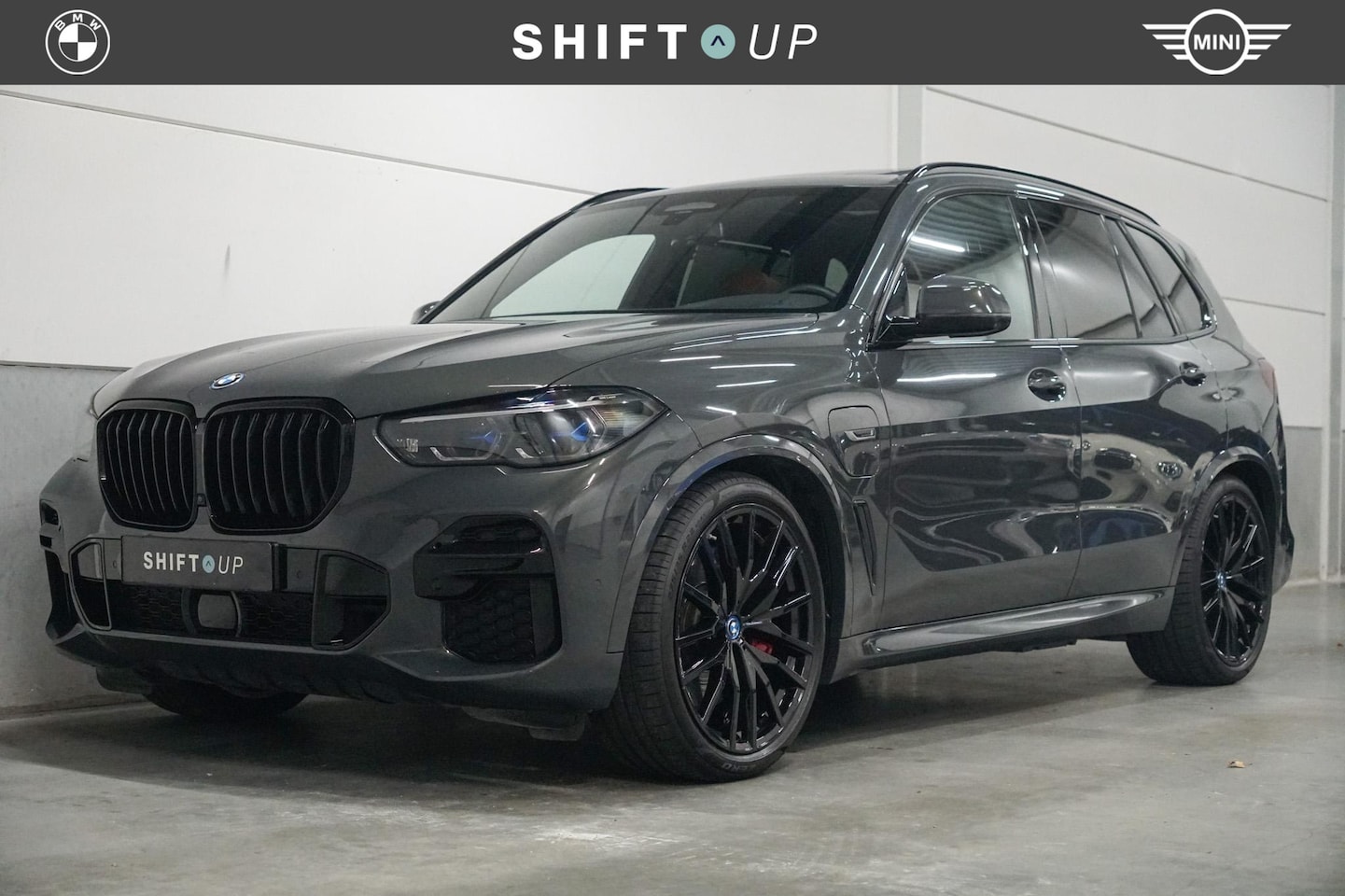 BMW X5 - xDrive45e M-Sport | Panoramadak | Massage | Stoelventilatie | Harman Kardon - AutoWereld.nl