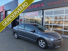 Honda Civic - 1.3 Hybrid Elegance 2 EIGENAAR |*HYBRIDE * AUTOMAAT * NIEUWE APK