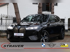 BMW iX - xDrive40 Sport Edition 77 kWh |Head-up |Velours/Alcantara
