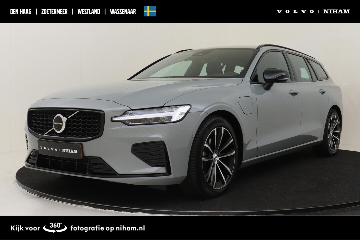 Volvo V60 - T6 PLUG-IN HYBRID AWD PLUS DARK -HARMAN/KARDON|360°CAM|BLIS|TREKHAAK|POWER-SEATS - AutoWereld.nl