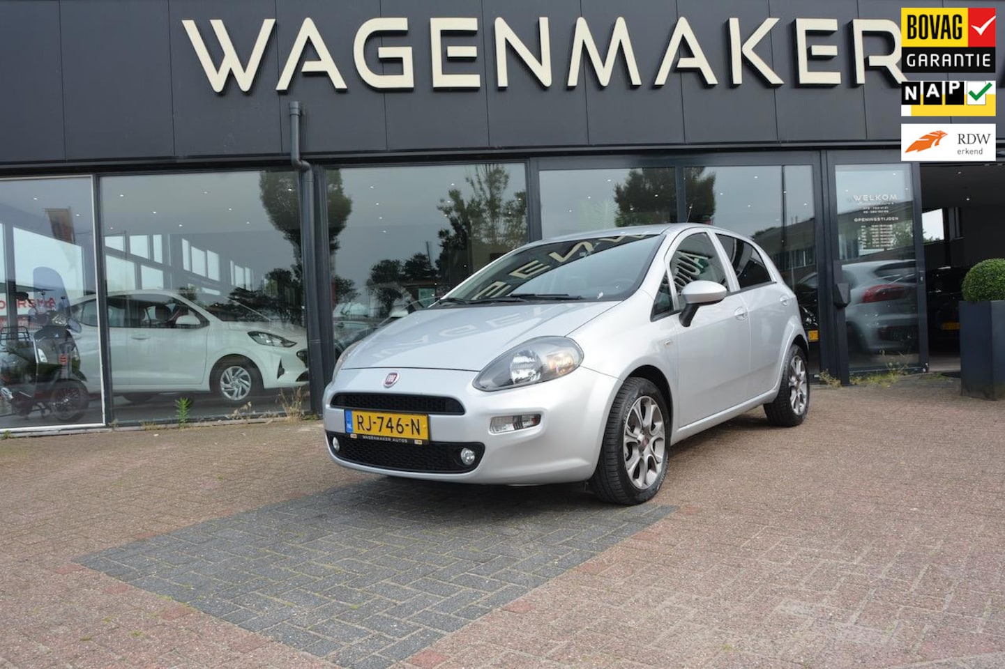 Fiat Punto Evo - 0.9 TwinAir Sempre Airco|Cruise|NAVI|DealerOH - AutoWereld.nl