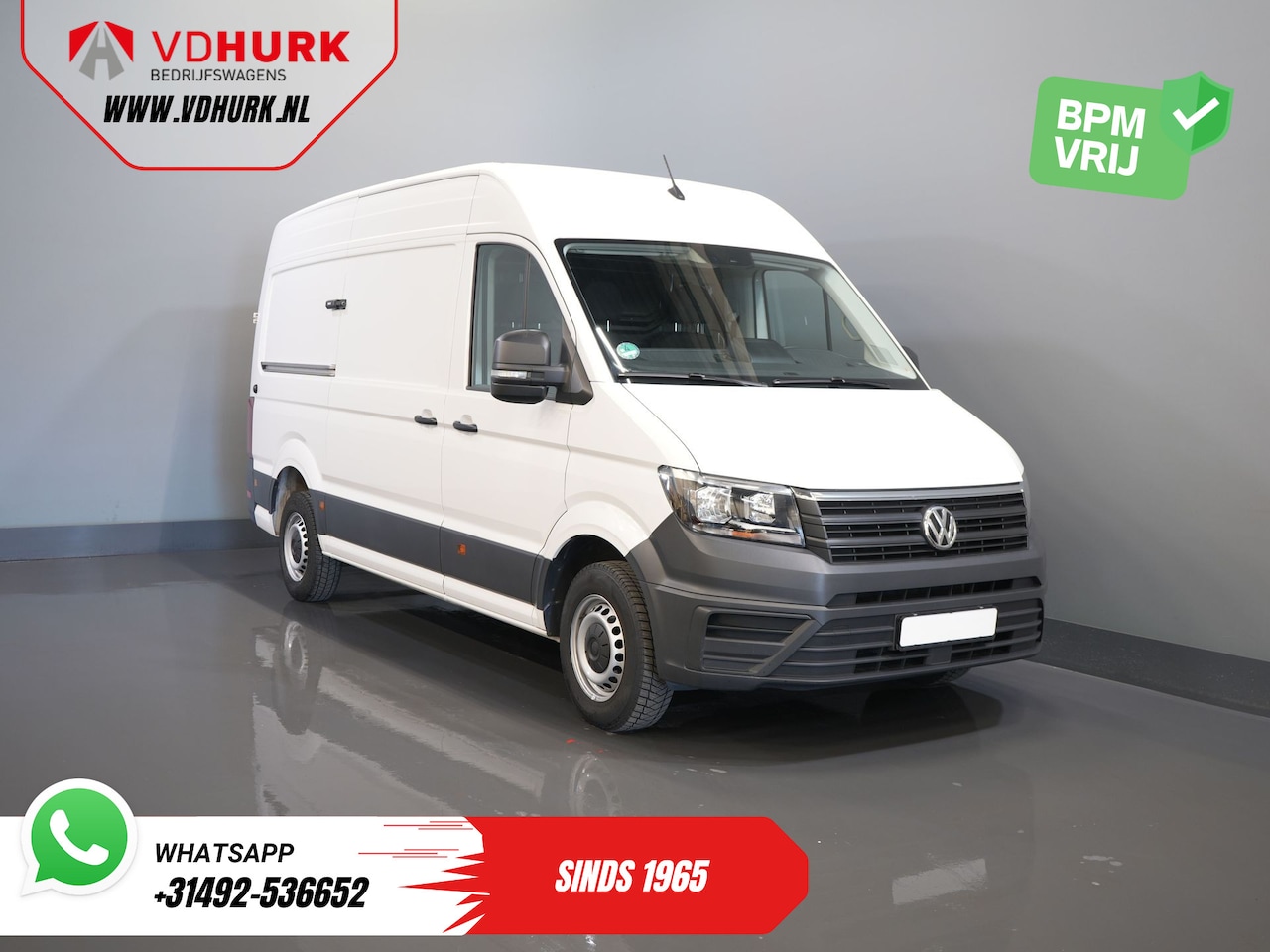 Volkswagen Crafter - 35 2.0 TDI 140 pk L3H3 BPM VRIJ! 270Gr. Deuren/ Carplay/ Climate/ Camera/ Cruise - AutoWereld.nl