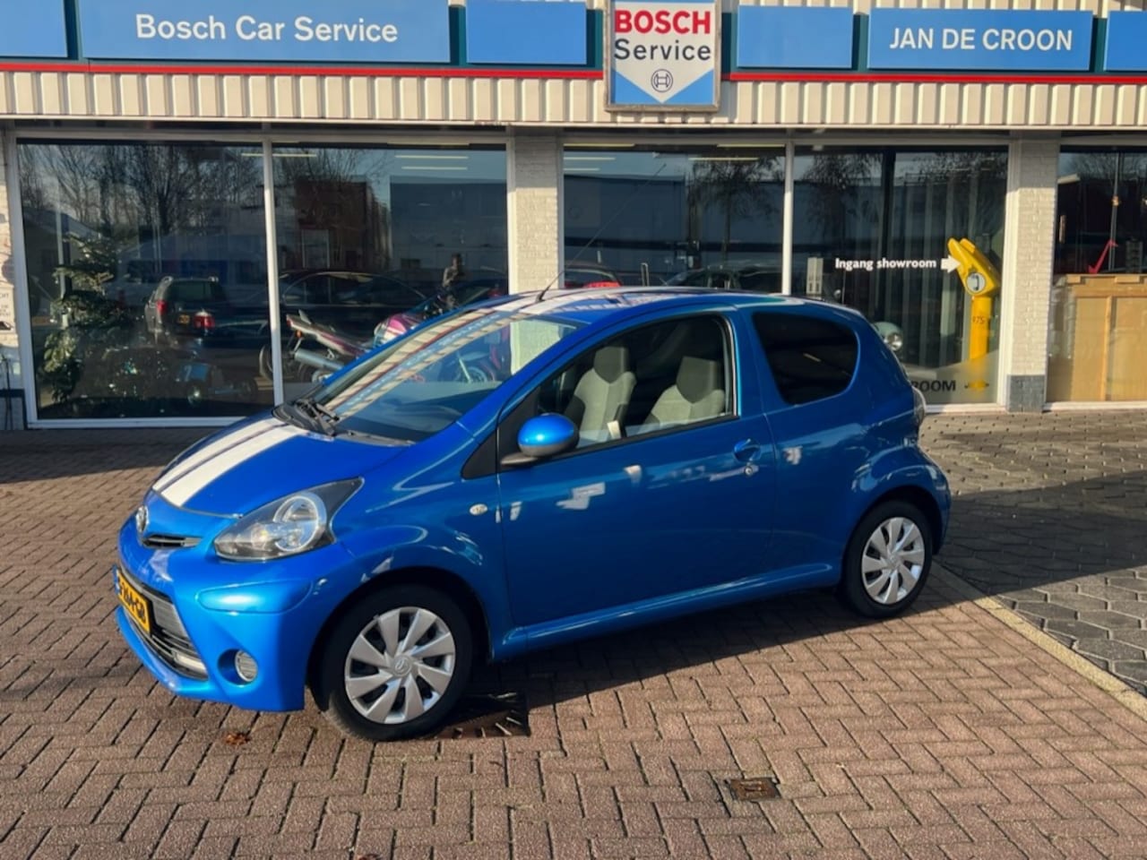 Toyota Aygo - 1.0 VVT-I COMFORT 3drs AIRCO #RIJKLAAR - AutoWereld.nl