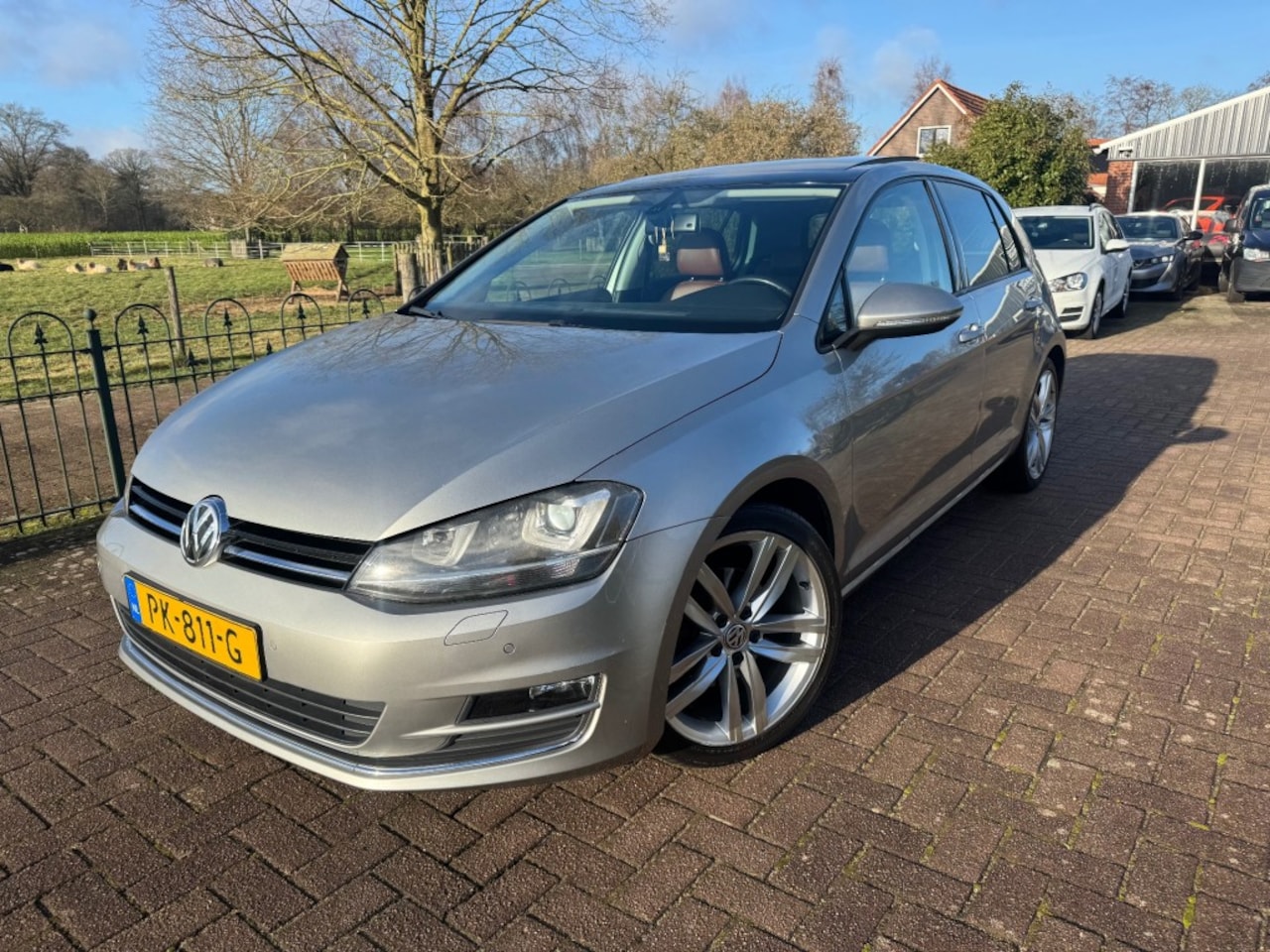Volkswagen Golf - 1.4 TSI Highline  DSG *Panno*Xenon*Leder - AutoWereld.nl
