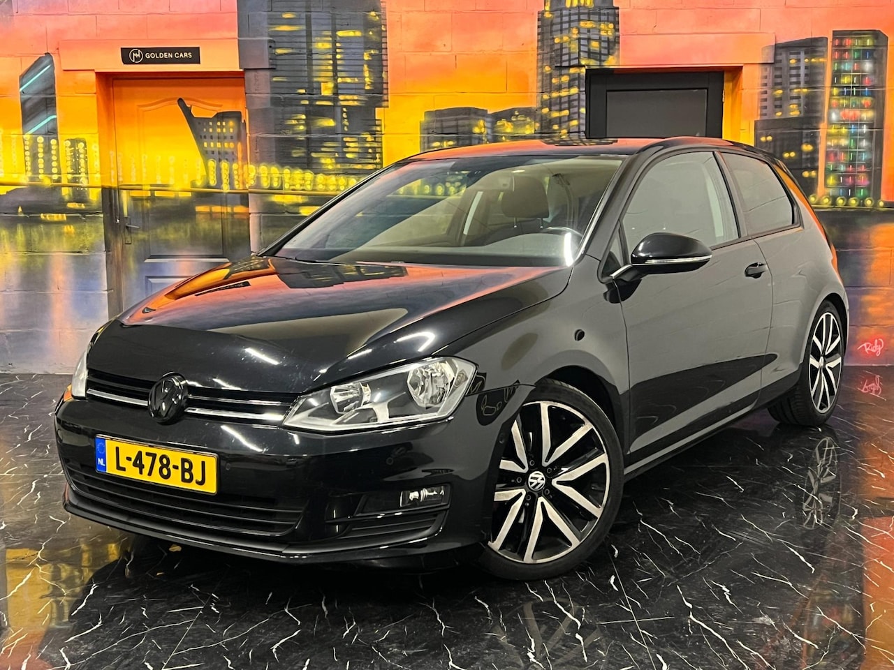 Volkswagen Golf - 1.2 TSI Highline Parkeersensoren|Cruise|Navi - AutoWereld.nl