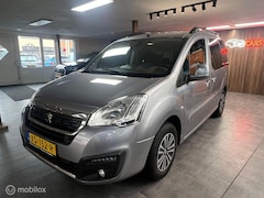 Peugeot Partner Tepee - 1.2 PureTech Active/Db Riem vervangen