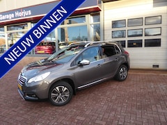 Peugeot 2008 - 1.2 PureTech Allure Automaat PANODAK, TREKH, NAVI, CLIMA, CRUISE, 1e EIG