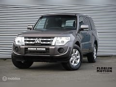 Mitsubishi Pajero - 3.2 DI-D Instyle