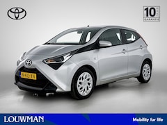 Toyota Aygo - 1.0 VVT-i x-play | 1e Eigenaar | NIEUW GELEVERD & ONDERHOUDEN | Apple Carplay / Android Au
