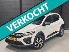 Dacia Sandero Stepway - 1.0 Expression automaat - achteruitrijcamera - dodehoeksensoren - keyless