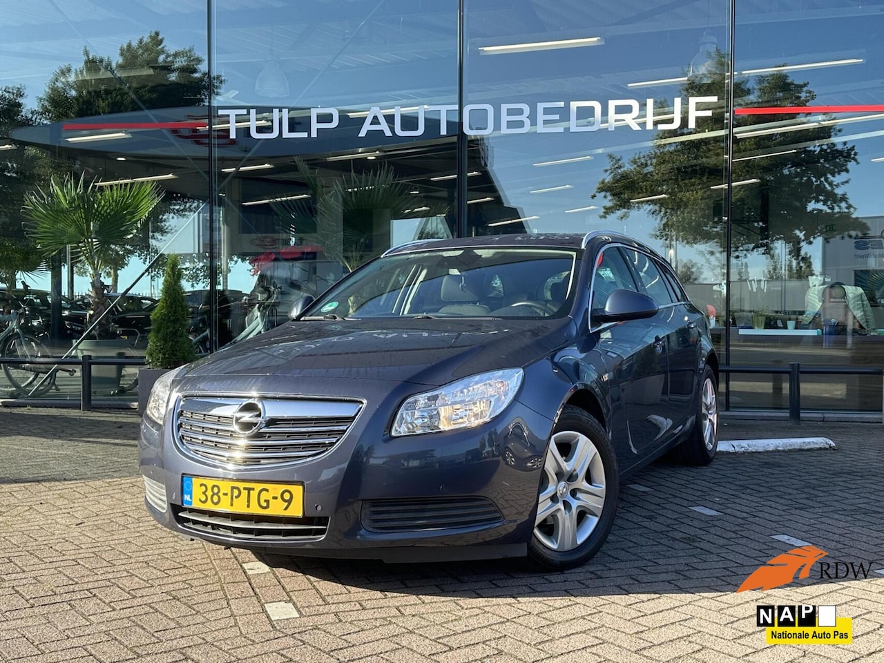 Opel Insignia Sports Tourer - 1.8 Edition Airco Clima Cruise NAP - AutoWereld.nl