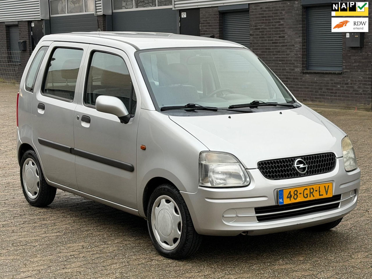 Opel Agila - 1.2-16V Comfort NIEUW APK NAP APK - AutoWereld.nl