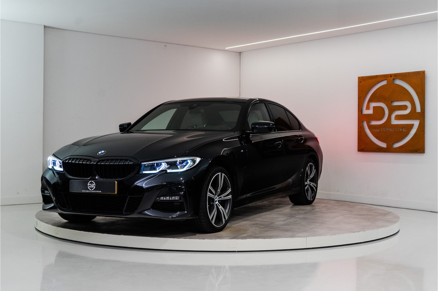 BMW 3-serie - 320e M-Sport 204PK | Laser | Stoel&Stuurverw. | Carplay | Sfeer | 12 MND Garantie - AutoWereld.nl