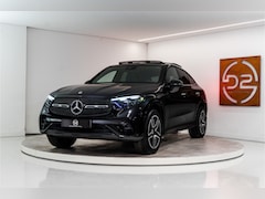 Mercedes-Benz GLC-klasse Coupé - 400e 4MATIC AMG 381PK | Pano | Burmester | Sfeer | Carbon | Trekhaak | BOMVOL