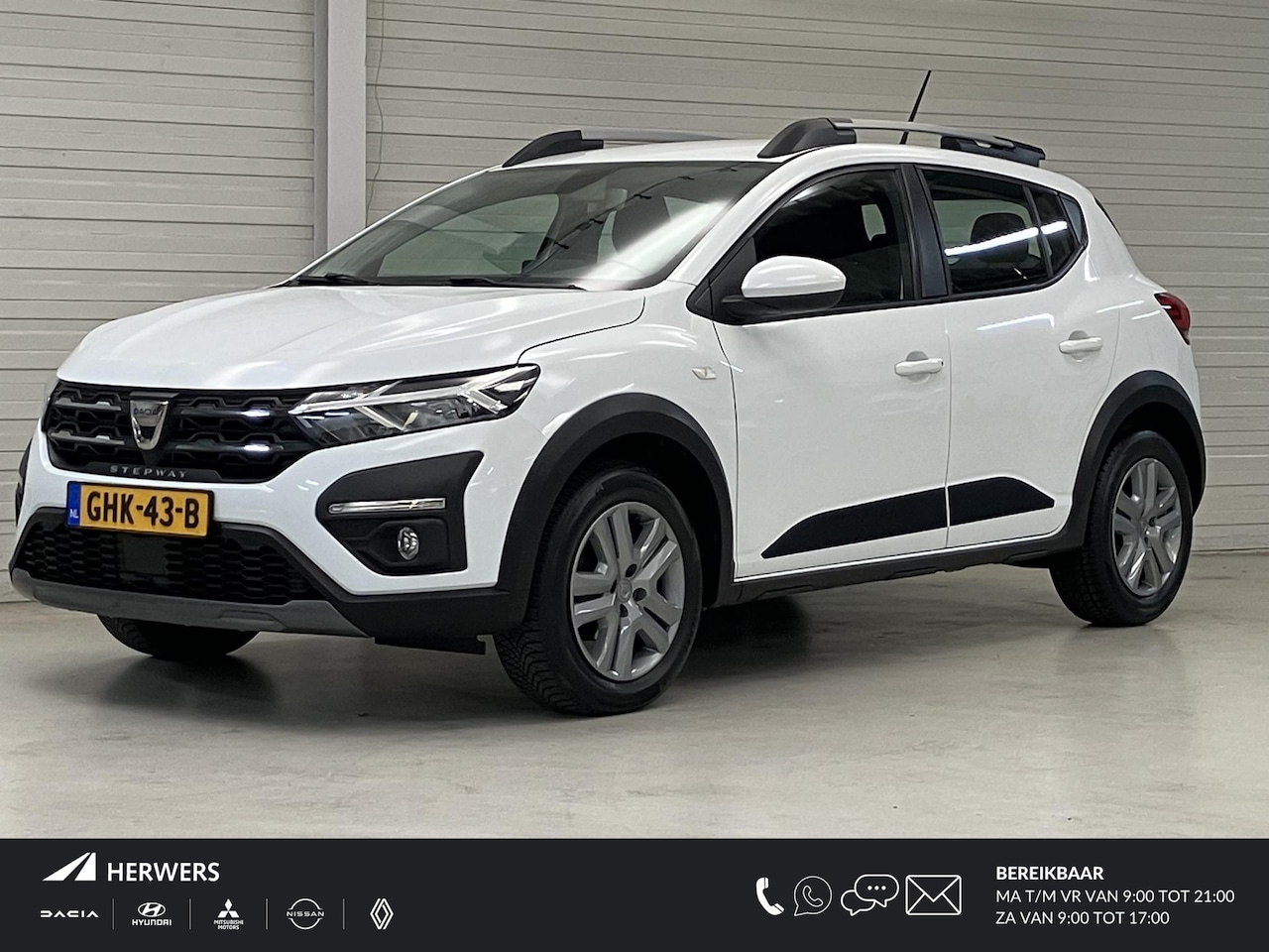 Dacia Sandero Stepway - 1.0 TCe 90 Expression / Automaat / Climate Control / Cruise Control / Apple CarPlay/Androi - AutoWereld.nl
