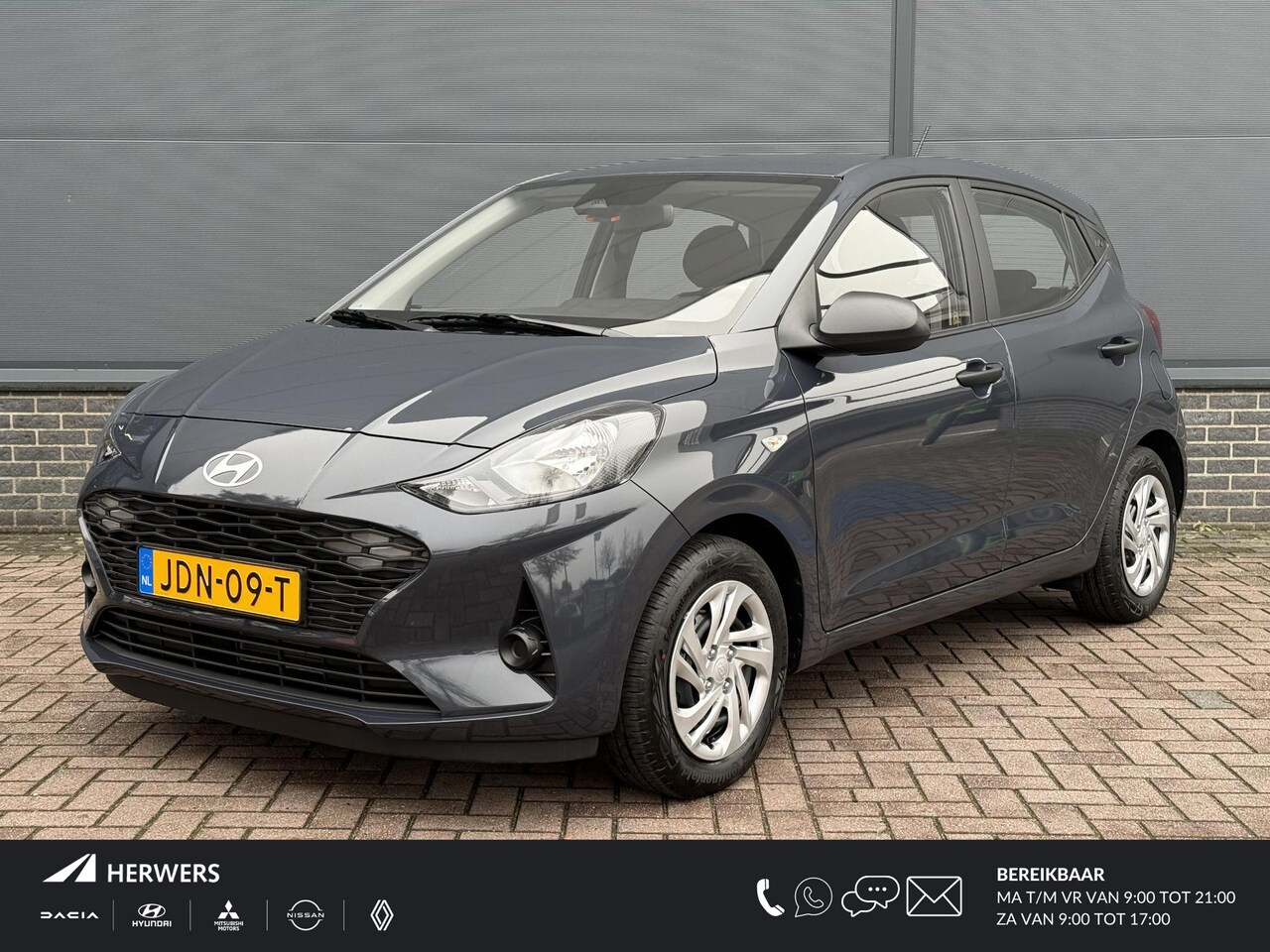 Hyundai i10 - 1.0 Comfort / Navigatie / Airco / Achteruitrijcamera / Parkeersensoren Achter / Apple Carp - AutoWereld.nl