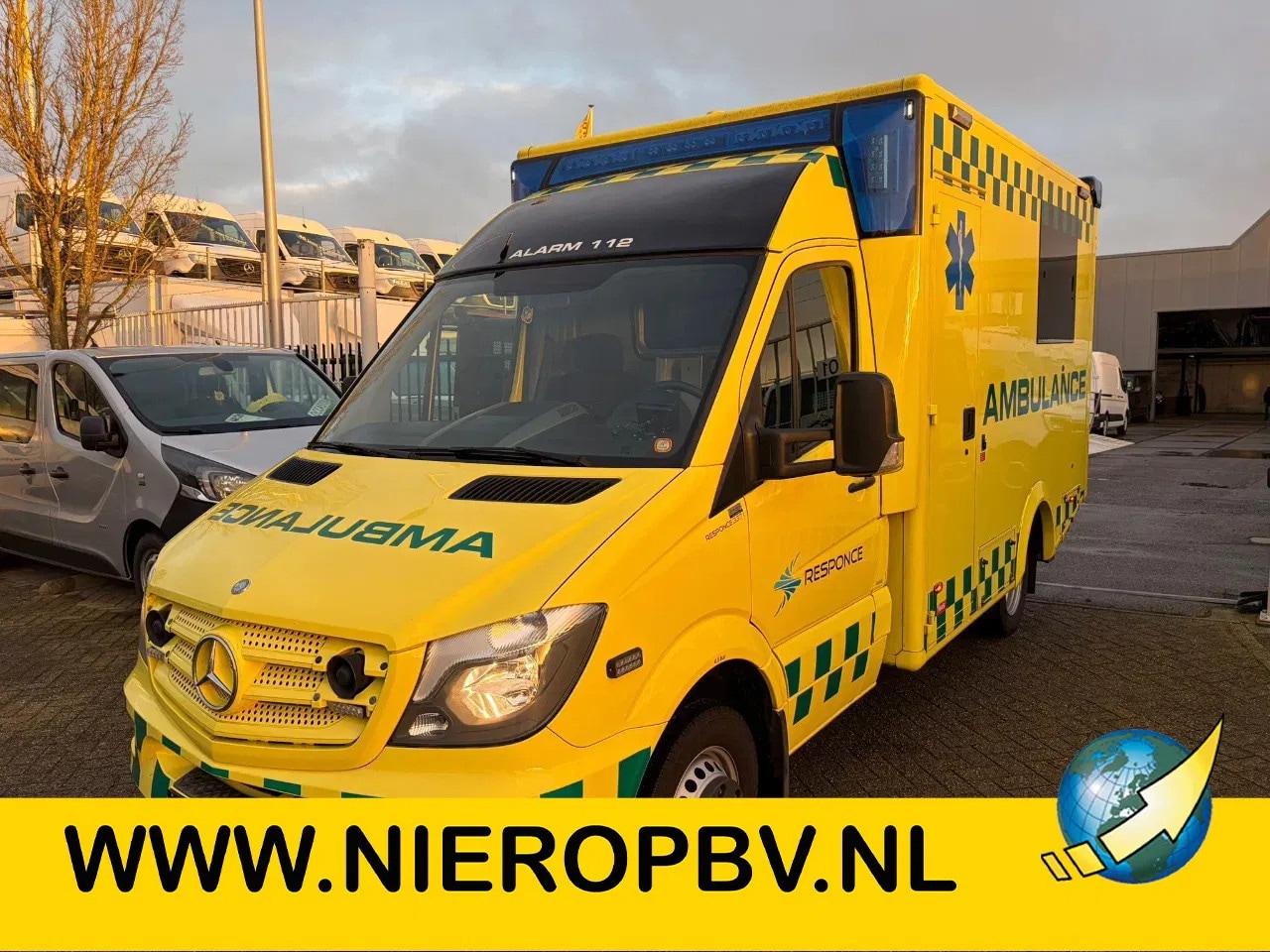 Mercedes-Benz Sprinter - 519cdi 6cil automaat airco ambulance inc inrichting zie de fotos - AutoWereld.nl
