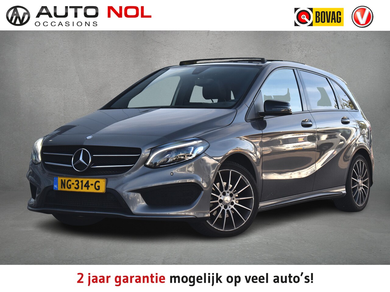Mercedes-Benz B-klasse - 180 Ambition | AMG | Pano | Half Leer | Sportstoelen - AutoWereld.nl