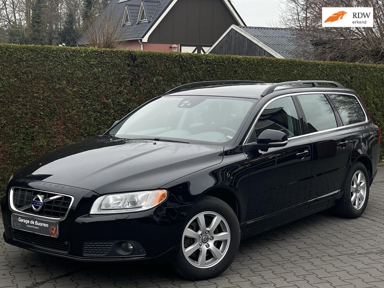 Volvo V70 - 2.0 D4 Automaat Nordic | TREKHAAK | ACHTERUITRIJCAMERA | STOELVERWARMING | CRUISE CONTROL - AutoWereld.nl