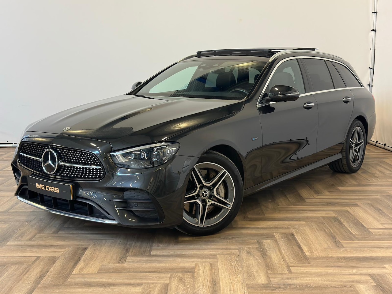 Mercedes-Benz E-klasse Estate - 300 de AMG Line|PANO|360|BURMESTER| - AutoWereld.nl