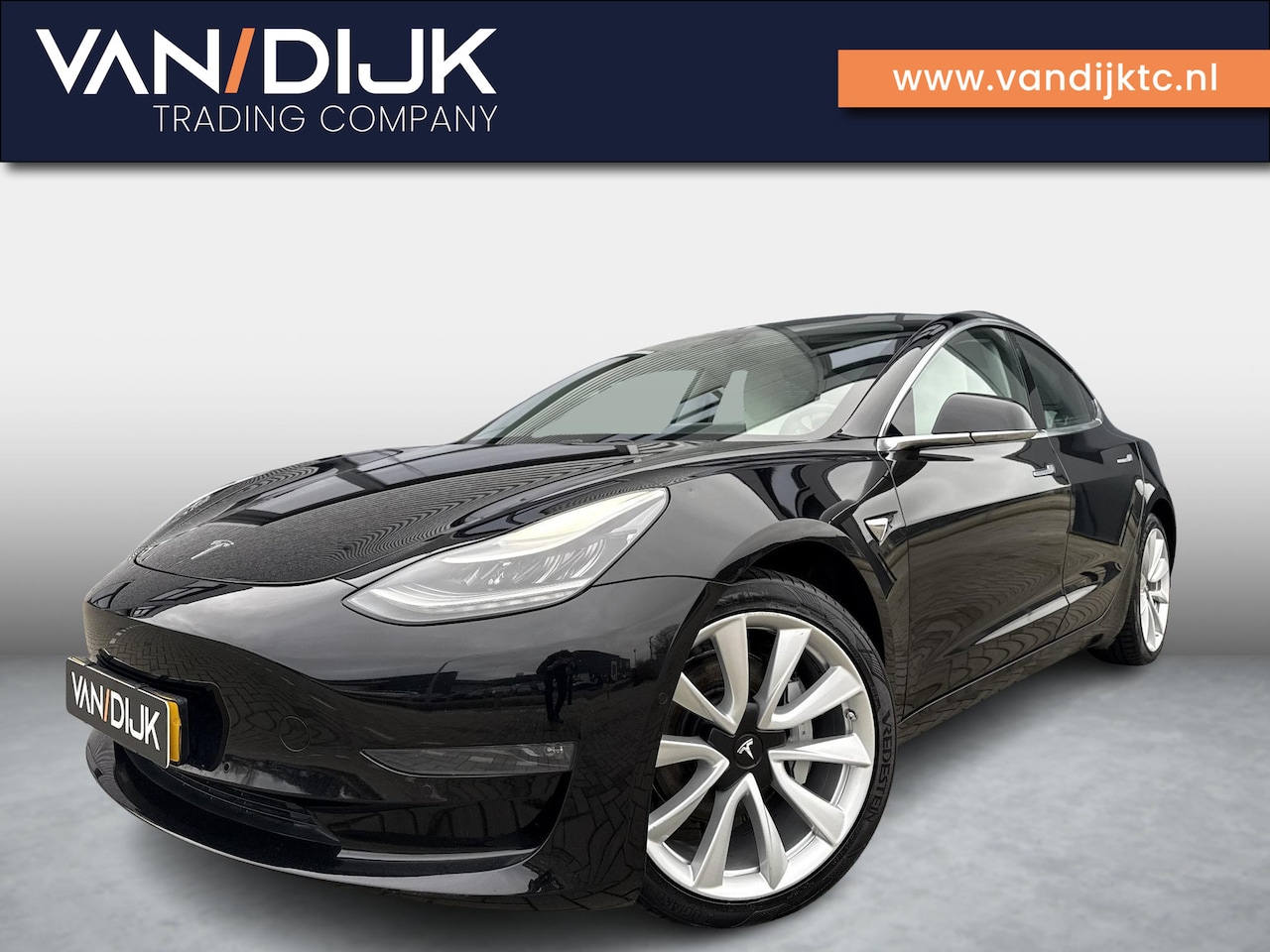 Tesla Model 3 - Long Range RWD Long Range AWD 75 kWh SOH 88.8% ✓Full Self Driving 3 ✓Panoramadak ✓Vol Leder ✓360º Camera - AutoWereld.nl
