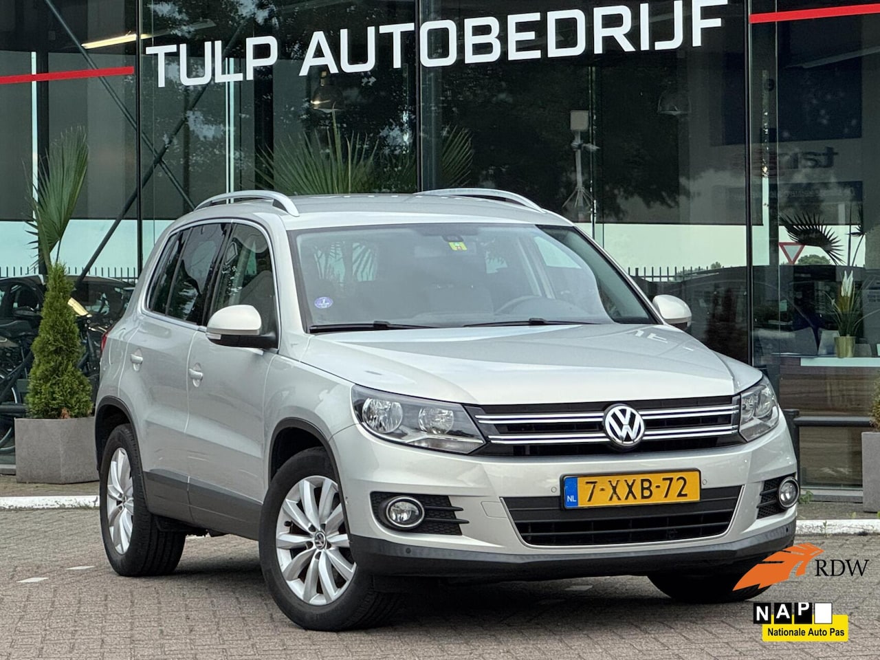Volkswagen Tiguan - 1.4 TSI Sport&Style 2014 Top staat dealer - AutoWereld.nl