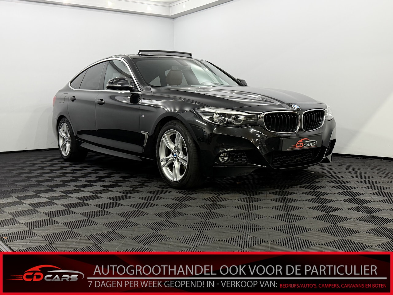 BMW 3-serie Gran Turismo - 320i GT Centennial High Executive Leder, Pano, Navi, Parkeersensoren, Keyless start, Cruis - AutoWereld.nl