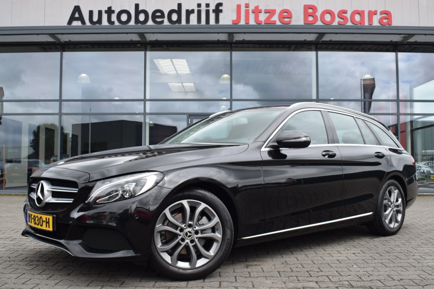 Mercedes-Benz C-klasse Estate - 180 Automaat Business Solution LED | Half Leder | Full Map Navi | Sportstoelen | 17 Inch L - AutoWereld.nl