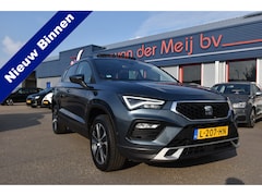 SEAT Ateca - 2.0 TDI Style Business Intense , TREKHAAK , PANORAMADAK , A UITRIJ CAM , LED VERL , PDC V+