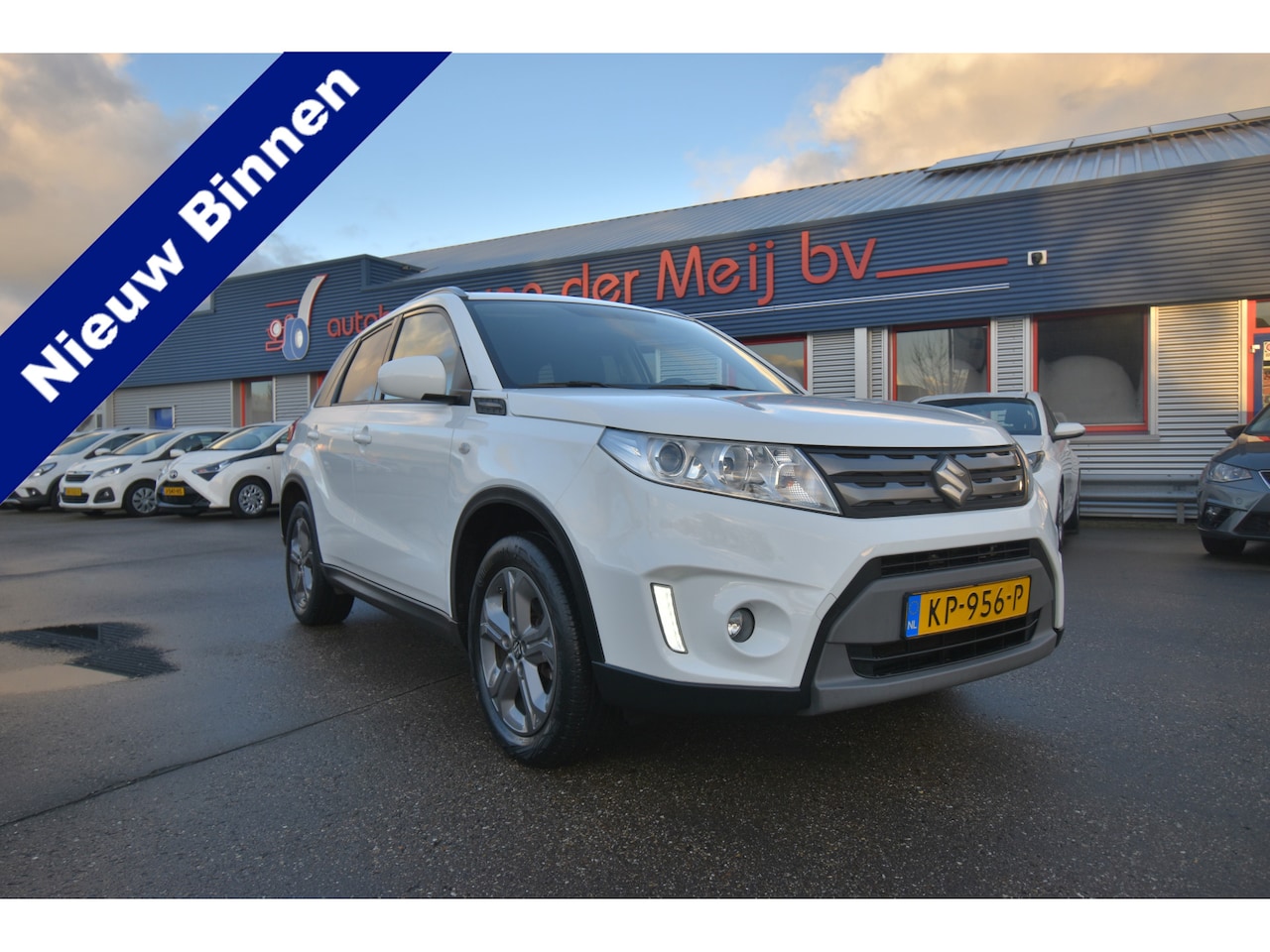 Suzuki Vitara - 1.6 Exclusive Allgrip 4X4 , TREKHAAK , A UITRIJ CAM , CLIMATR , CR CONTR , NAVI VIA APP , - AutoWereld.nl