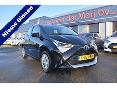 Toyota Aygo - 1.0 VVT-i x-play , AIRCO , A UITRIJ CAM , NAVI VIA APP , EL VOOR ,