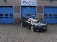 Ford Focus Wagon - 1.5 Titanium|nieuwjaarsactie €11000, -|cruise control|nieuwe distributie/waterpomp|isofix|