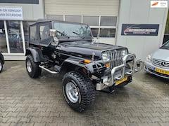 Jeep Wrangler - BIJNA NIEUWSTAAT